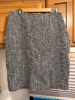 St. John Tweed Pencil Skirt